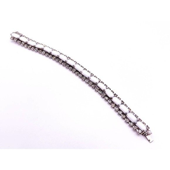 Kramer Of New York Tennis Bracelet Silvertone Milk Glass Rhinestone Vintage 7" - Picture 4 of 9